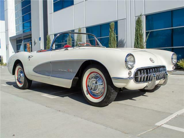 Chevrolet Corvette 1957 image number 27