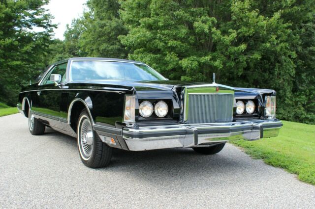 Lincoln Continental 1977 image number 8