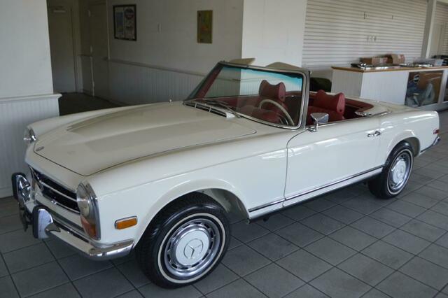 Mercedes-Benz SL-Class 1971 image number 8