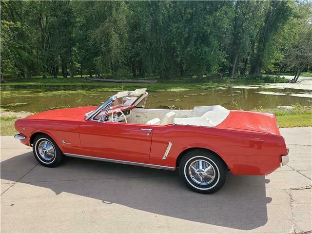 Ford Mustang 1965 image number 26