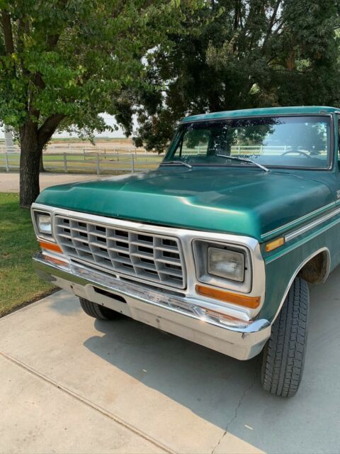 Ford F-250 1978 image number 1