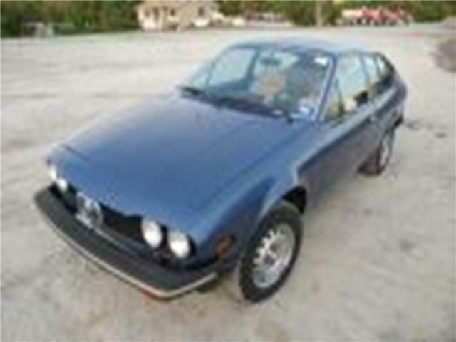 Alfa Romeo Alfetta GT 1975 image number 29