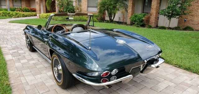 Chevrolet Corvette 1965 image number 26