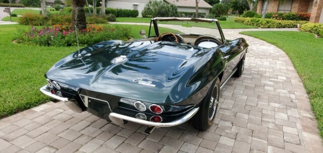 Chevrolet Corvette 1965 image number 27