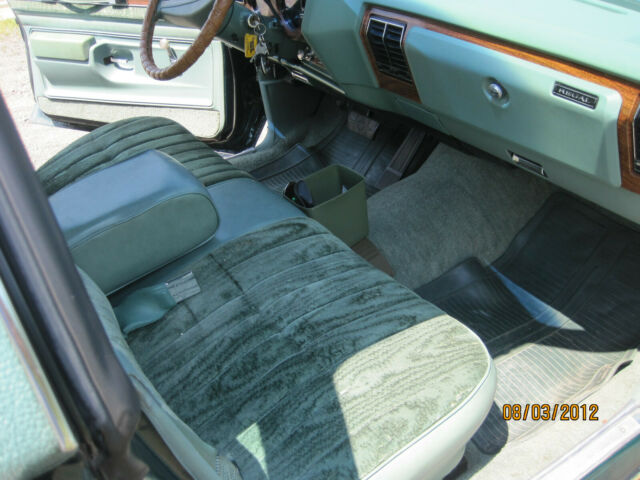 Buick Regal 1977 image number 21