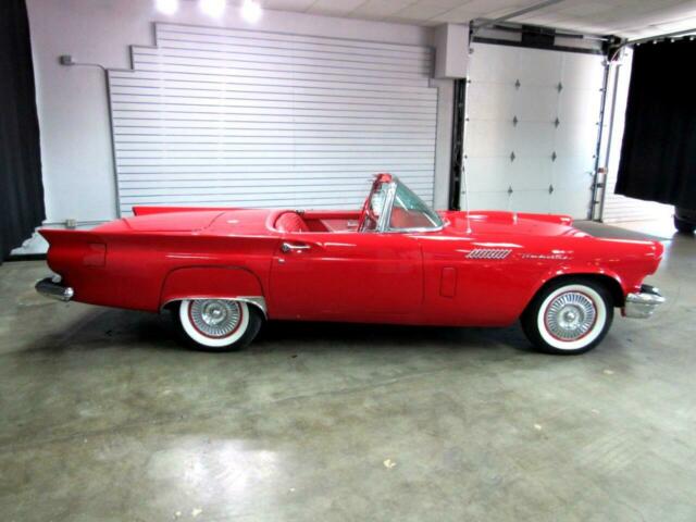 Ford Thunderbird 1957 image number 26