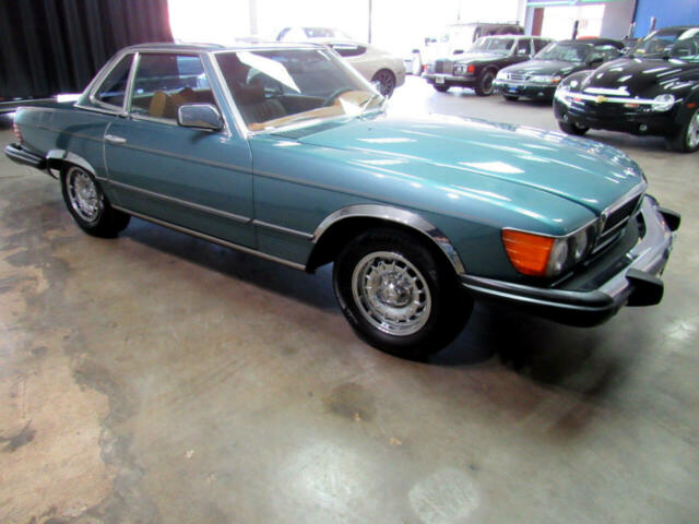 Mercedes-Benz SL-Class 1979 image number 11