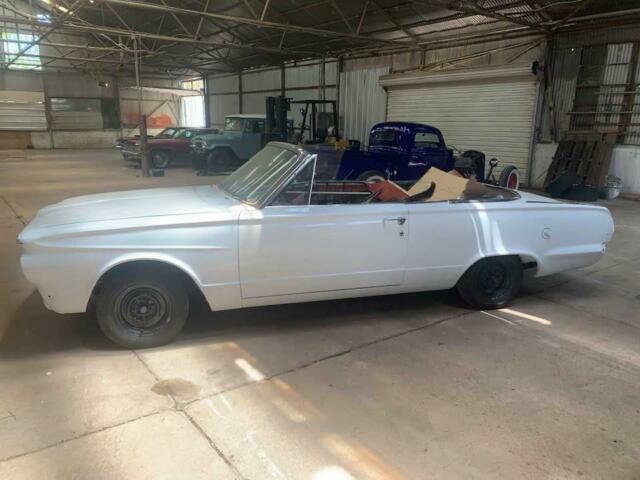 Plymouth Valiant 1963 image number 1