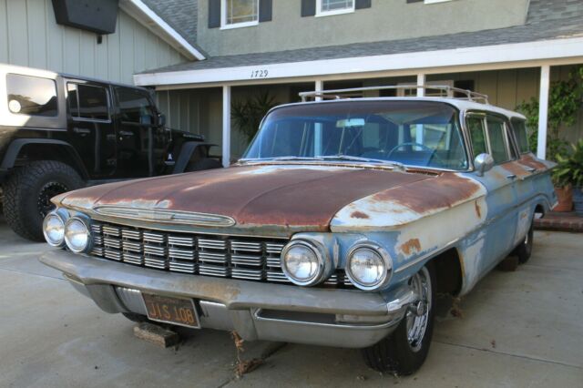 Oldsmobile Eighty-Eight 1960 image number 1