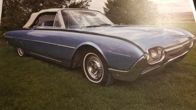 Ford Thunderbird 1962 image number 16