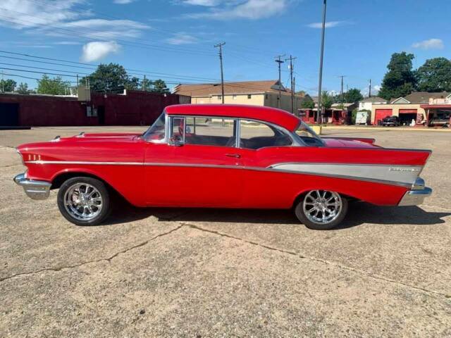 Chevrolet Bel Air/150/210 1957 image number 1