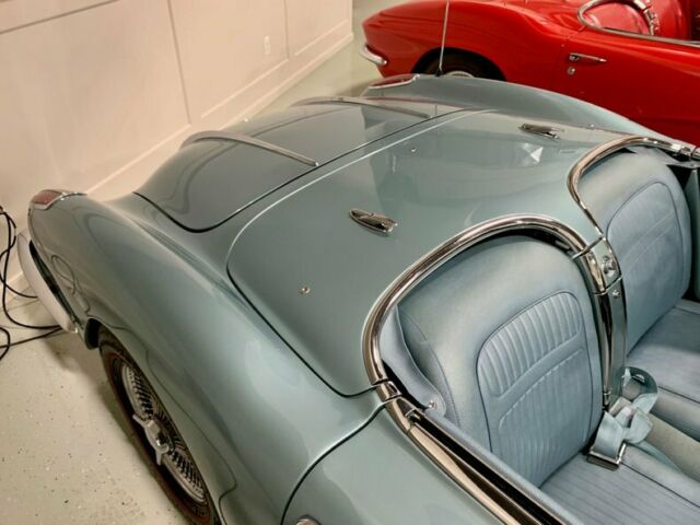 Chevrolet Corvette 1958 image number 16