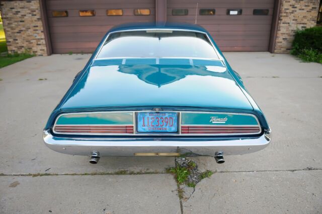 Oldsmobile Toronado 1966 image number 31