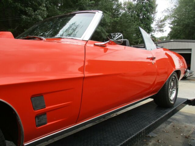 Pontiac Firebird 1969 image number 17