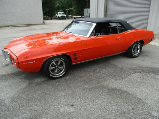 Pontiac Firebird 1969 image number 28