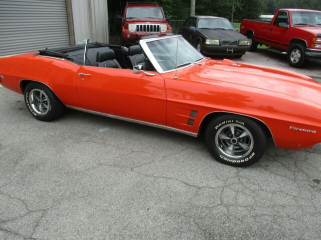 Pontiac Firebird 1969 image number 33