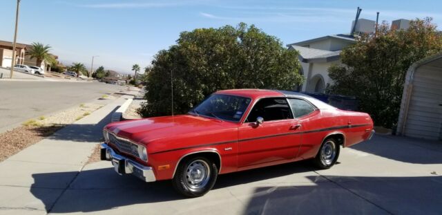 Plymouth Duster 1974 image number 25