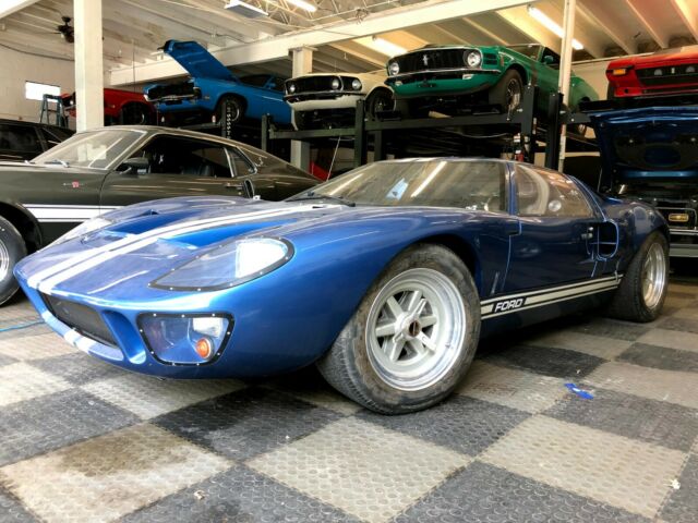 Ford Ford GT 1966 image number 3