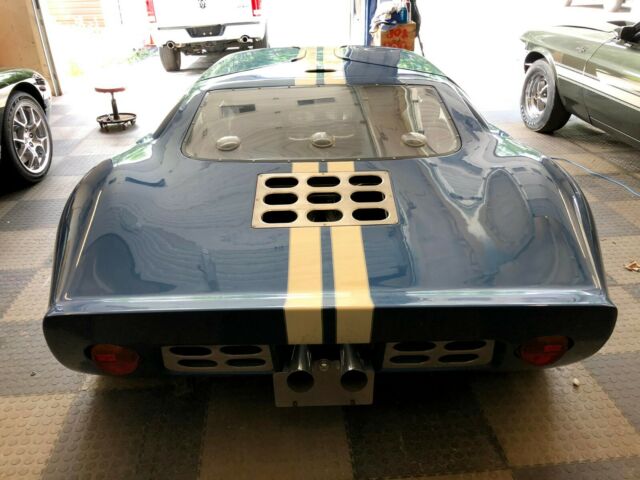 Ford Ford GT 1966 image number 8