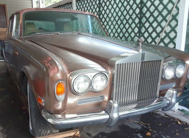 Rolls-Royce Silver Shadow 1973 image number 1