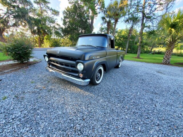 Ford F100 1957 image number 0