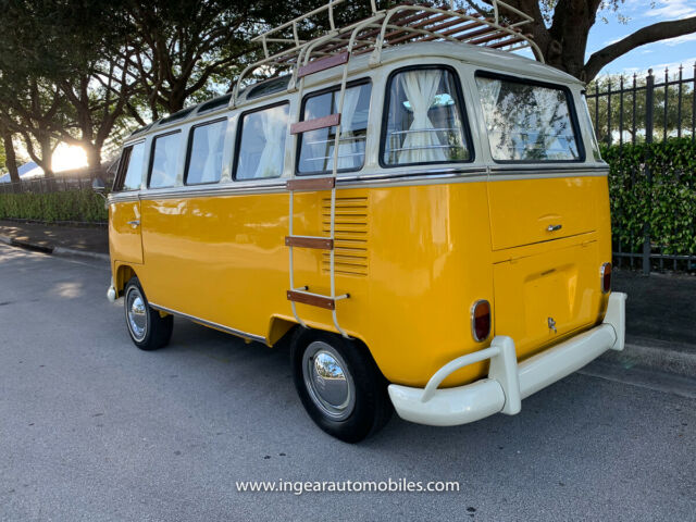 Volkswagen Bus/Vanagon 1974 image number 2