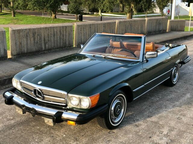 Mercedes-Benz SL-Class 1976 image number 11