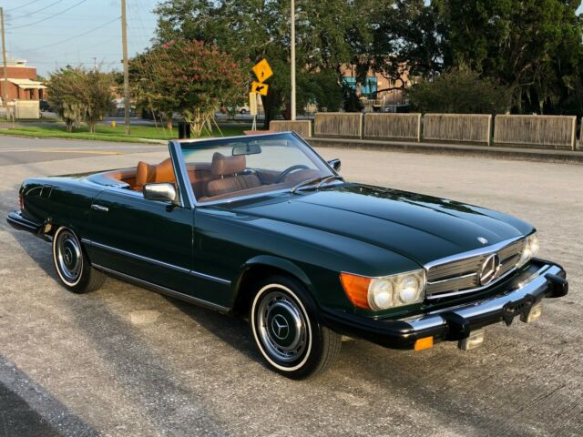 Mercedes-Benz SL-Class 1976 image number 14