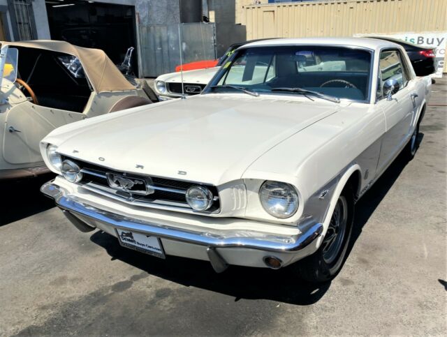 Ford Mustang 1965 image number 2