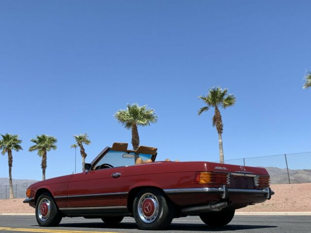 Mercedes-Benz SL-Class 1973 image number 10