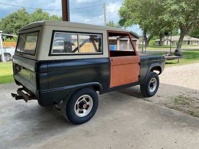 Ford Bronco 1973 image number 0