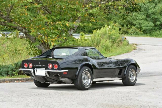 Chevrolet Corvette 1973 image number 10