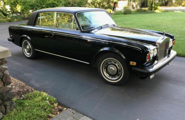 Rolls-Royce Silver Shadow 1977 image number 19