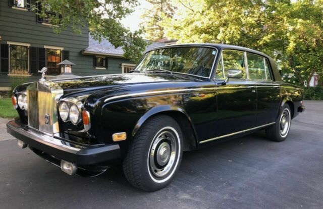 Rolls-Royce Silver Shadow 1977 image number 2