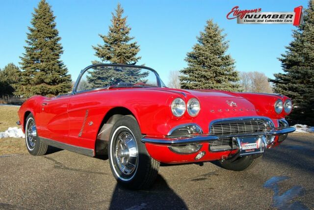 Chevrolet Corvette 1962 image number 0