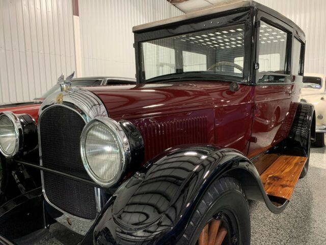 Chrysler Series 70 1926 image number 1