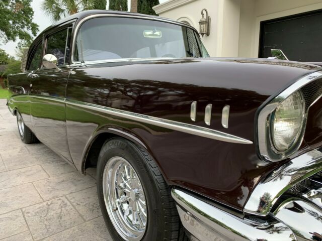 Chevrolet Bel Air/150/210 1957 image number 25