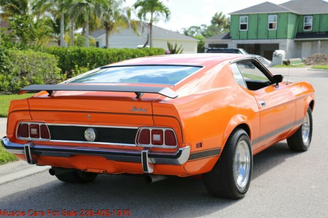 Ford Mustang 1973 image number 8