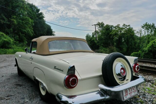 Ford Thunderbird 1956 image number 20