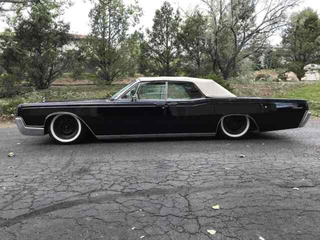 Lincoln Continental 1967 image number 25