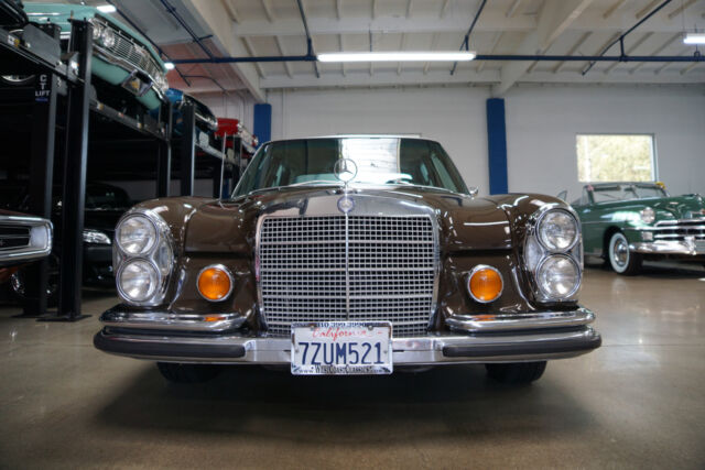 Mercedes-Benz 280 SEL 4.5 V8 Sedan 1973 image number 35