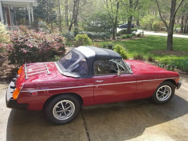 MG MGB 1978 image number 0