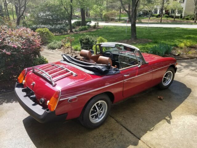 MG MGB 1978 image number 18