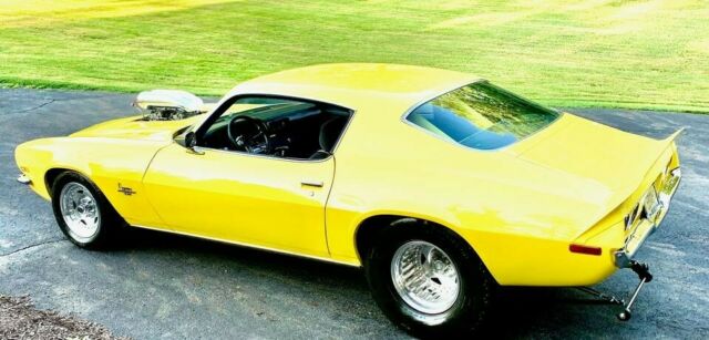 Chevrolet Camaro 1972 image number 18