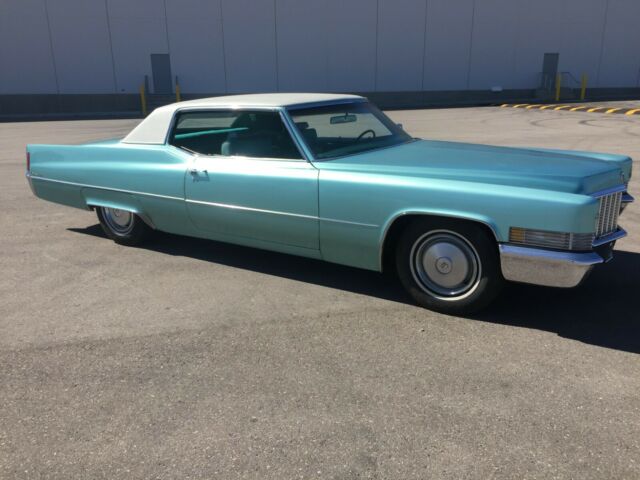 Cadillac DeVille 1970 image number 1