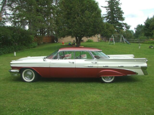 Pontiac Bonneville 1959 image number 0