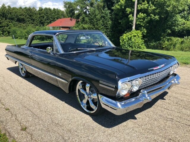 Chevrolet Impala 1963 image number 28