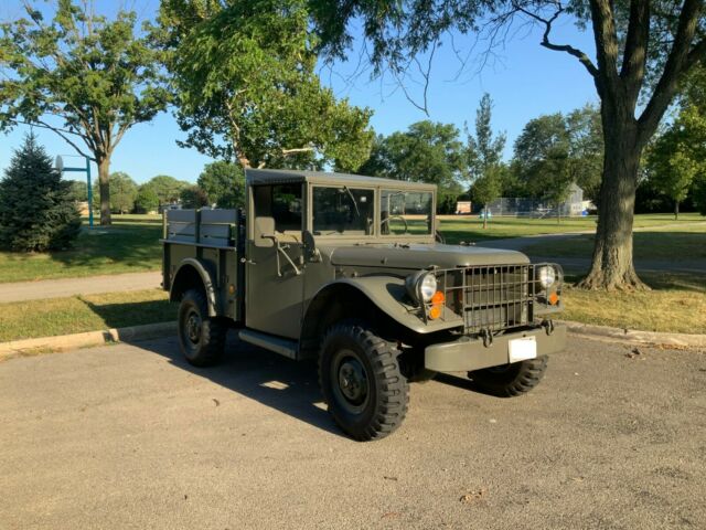 Dodge Power Wagon 1953 image number 1