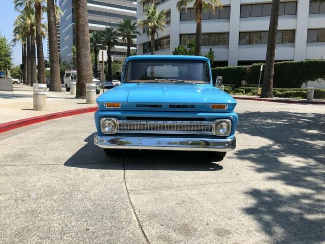 Chevrolet C10 1965 image number 2