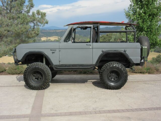 Ford Bronco 1966 image number 30